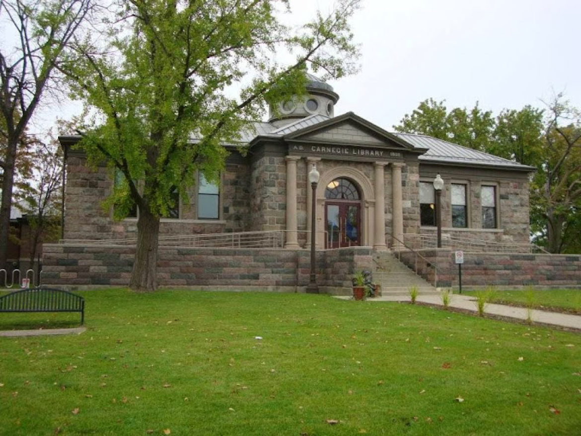 Howell Carnegie District Library